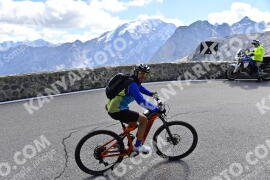 Photo #2809198 | 04-09-2022 11:11 | Passo Dello Stelvio - Prato side BICYCLES
