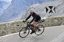 Photo #2464668 | 31-07-2022 11:46 | Passo Dello Stelvio - Prato side BICYCLES