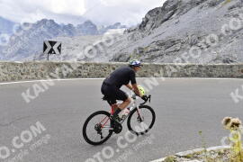 Photo #2660672 | 15-08-2022 13:49 | Passo Dello Stelvio - Prato side BICYCLES