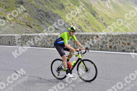 Photo #2426490 | 28-07-2022 11:21 | Passo Dello Stelvio - Prato side BICYCLES