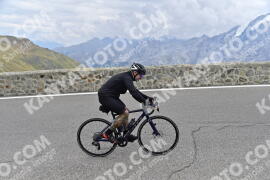 Photo #2827162 | 05-09-2022 14:26 | Passo Dello Stelvio - Prato side BICYCLES