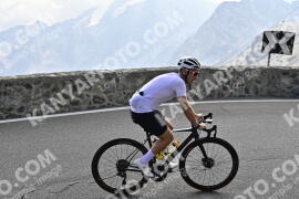 Photo #2365123 | 21-07-2022 11:06 | Passo Dello Stelvio - Prato side BICYCLES