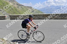 Photo #2400361 | 25-07-2022 12:17 | Passo Dello Stelvio - Prato side BICYCLES