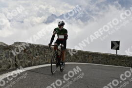 Photo #2425778 | 28-07-2022 10:37 | Passo Dello Stelvio - Prato side BICYCLES