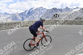Photo #2796390 | 02-09-2022 13:08 | Passo Dello Stelvio - Prato side BICYCLES