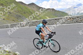 Photo #2407109 | 26-07-2022 14:07 | Passo Dello Stelvio - Prato side BICYCLES
