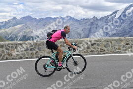 Photo #2247070 | 07-07-2022 13:05 | Passo Dello Stelvio - Prato side BICYCLES
