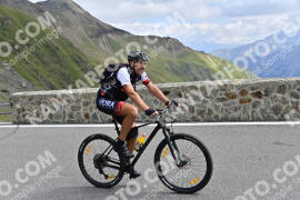 Photo #2441227 | 30-07-2022 11:59 | Passo Dello Stelvio - Prato side BICYCLES