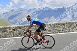 Photo #2355947 | 19-07-2022 13:27 | Passo Dello Stelvio - Prato side BICYCLES