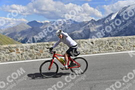 Photo #2757276 | 26-08-2022 14:20 | Passo Dello Stelvio - Prato side BICYCLES