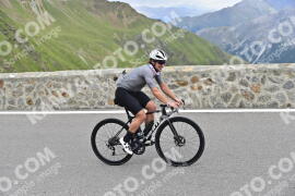 Photo #2247385 | 07-07-2022 13:57 | Passo Dello Stelvio - Prato side BICYCLES