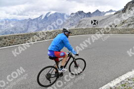 Photo #2460652 | 31-07-2022 14:12 | Passo Dello Stelvio - Prato side BICYCLES