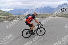 Photo #2439768 | 30-07-2022 10:55 | Passo Dello Stelvio - Prato side BICYCLES
