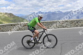 Photo #2310516 | 15-07-2022 13:18 | Passo Dello Stelvio - Prato side BICYCLES