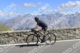 Photo #2742556 | 25-08-2022 13:39 | Passo Dello Stelvio - Prato side BICYCLES