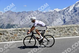 Photo #2348517 | 17-07-2022 14:24 | Passo Dello Stelvio - Prato side BICYCLES