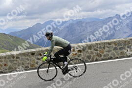 Photo #2465008 | 31-07-2022 12:03 | Passo Dello Stelvio - Prato side BICYCLES
