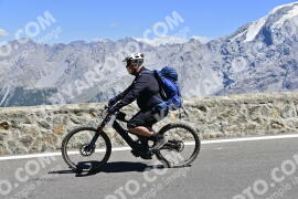 Photo #2352337 | 18-07-2022 14:22 | Passo Dello Stelvio - Prato side BICYCLES