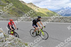 Photo #2460327 | 31-07-2022 13:56 | Passo Dello Stelvio - Prato side BICYCLES
