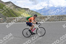 Photo #2405411 | 26-07-2022 11:08 | Passo Dello Stelvio - Prato side BICYCLES