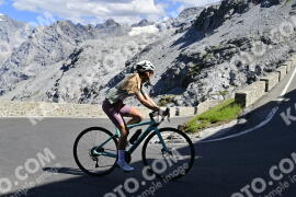 Photo #2331431 | 16-07-2022 16:17 | Passo Dello Stelvio - Prato side BICYCLES