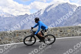 Photo #2757129 | 26-08-2022 14:11 | Passo Dello Stelvio - Prato side BICYCLES