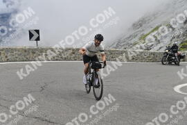 Photo #2238427 | 05-07-2022 14:12 | Passo Dello Stelvio - Prato side BICYCLES