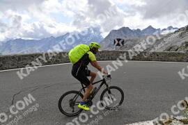 Photo #2405071 | 26-07-2022 10:26 | Passo Dello Stelvio - Prato side BICYCLES