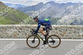 Photo #2247085 | 07-07-2022 13:07 | Passo Dello Stelvio - Prato side BICYCLES
