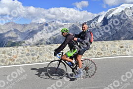 Photo #2813939 | 04-09-2022 15:53 | Passo Dello Stelvio - Prato side BICYCLES