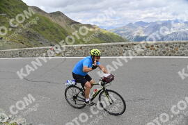 Photo #2461242 | 31-07-2022 14:48 | Passo Dello Stelvio - Prato side BICYCLES