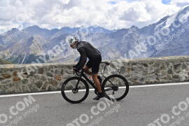 Photo #2766591 | 28-08-2022 11:13 | Passo Dello Stelvio - Prato side BICYCLES