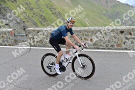 Photo #2421255 | 27-07-2022 14:27 | Passo Dello Stelvio - Prato side BICYCLES