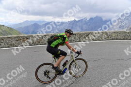 Photo #2439735 | 30-07-2022 11:40 | Passo Dello Stelvio - Prato side BICYCLES