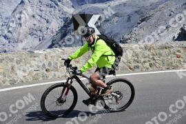 Photo #2349015 | 17-07-2022 15:49 | Passo Dello Stelvio - Prato side BICYCLES