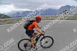 Photo #2438968 | 30-07-2022 11:27 | Passo Dello Stelvio - Prato side BICYCLES
