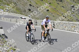 Photo #2385227 | 24-07-2022 15:24 | Passo Dello Stelvio - Prato side BICYCLES