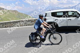 Photo #2366996 | 21-07-2022 13:17 | Passo Dello Stelvio - Prato side BICYCLES