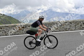 Photo #2419275 | 27-07-2022 12:45 | Passo Dello Stelvio - Prato side BICYCLES