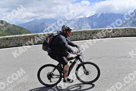 Photo #2442195 | 30-07-2022 12:11 | Passo Dello Stelvio - Prato side BICYCLES