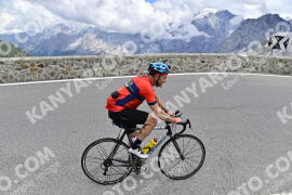 Photo #2421173 | 27-07-2022 14:17 | Passo Dello Stelvio - Prato side BICYCLES