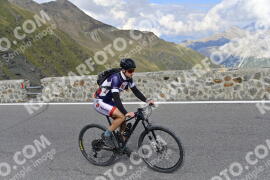 Photo #2828637 | 05-09-2022 16:38 | Passo Dello Stelvio - Prato side BICYCLES