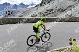 Photo #2429833 | 29-07-2022 11:27 | Passo Dello Stelvio - Prato side BICYCLES