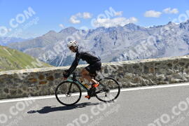 Photo #2560045 | 09-08-2022 13:01 | Passo Dello Stelvio - Prato side BICYCLES