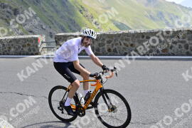 Photo #2398040 | 25-07-2022 10:34 | Passo Dello Stelvio - Prato side BICYCLES