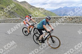 Photo #2465202 | 31-07-2022 12:15 | Passo Dello Stelvio - Prato side BICYCLES