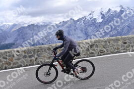 Photo #2855985 | 11-09-2022 11:11 | Passo Dello Stelvio - Prato side BICYCLES
