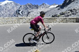 Photo #2259422 | 08-07-2022 15:08 | Passo Dello Stelvio - Prato side BICYCLES