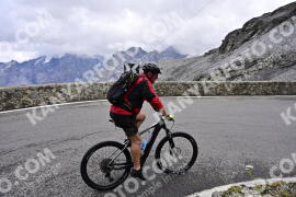Photo #2787733 | 31-08-2022 13:28 | Passo Dello Stelvio - Prato side BICYCLES