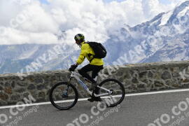 Photo #2418640 | 27-07-2022 12:32 | Passo Dello Stelvio - Prato side BICYCLES